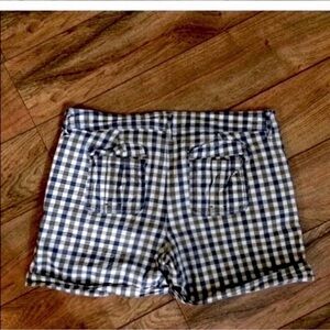 Beautiful Abercrombie & Fitch Blue Checkered Shorts